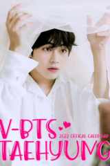 V BTS Calendar 2022 OFFICIAL BTS V CALENDAR 2022 - SEP 2021 to DEC 2023- BTS Christmas Calendar Planner with Monthly Tabs and Notes Section. BTS Monthly Square Calendar with 18 Exclusive Photos cover image