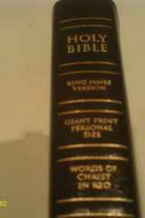 KJV Holy Bible Giant Print Personal Size Reference Bible Gold Edition cover image